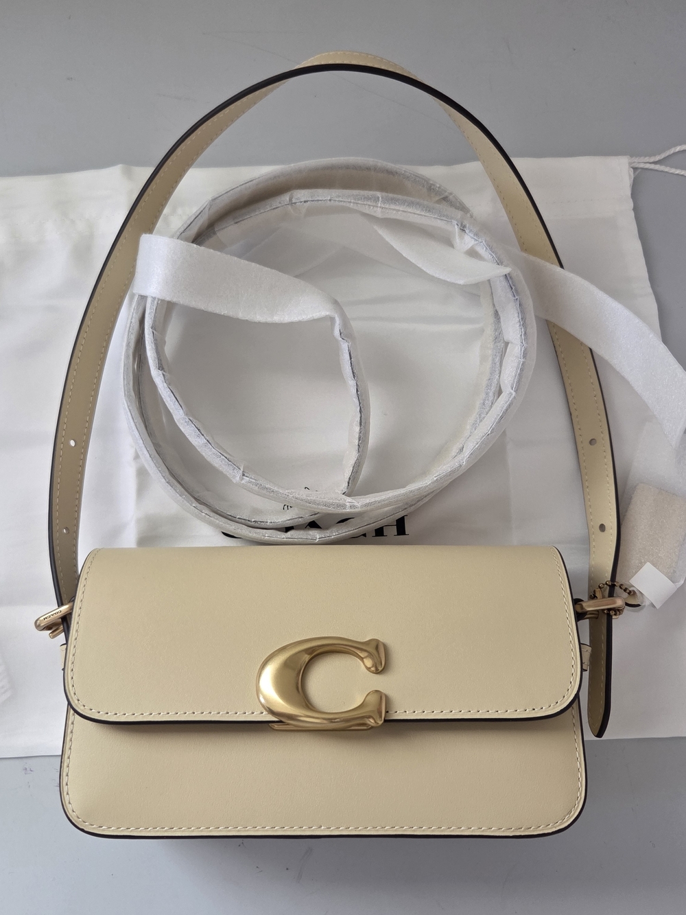 Coach Zoe Leather Shoulder Bag Crossbody